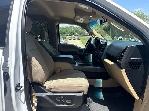 Used 2017 Ford F150 XLT w/ Equipment Group 302A Luxury AWD/4WD image 12