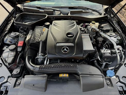 Used 2016 Mercedes-Benz SLK 300 image 17