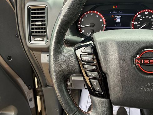 Used 2022 Nissan Frontier PRO-4X w/ Off-Road Protection Package AWD/4WD image 19