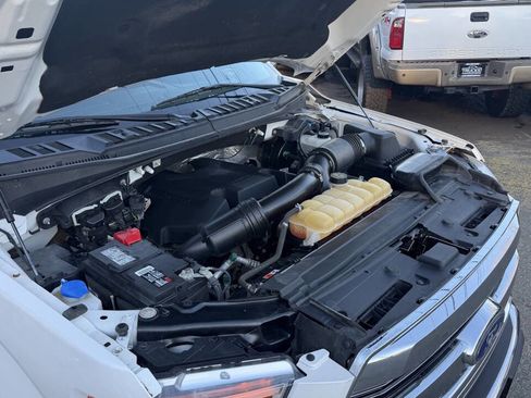 Used 2017 Ford F150 Lariat w/ Equipment Group 502A Luxury image 12