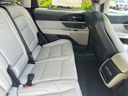 New 2026 Lincoln Nautilus Premier w/ Equipment Group 102A AWD/4WD image 16