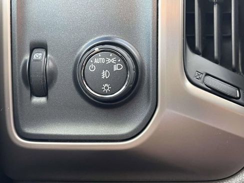 Used 2014 GMC Sierra 1500 Denali w/ Driver Alert Package image 28