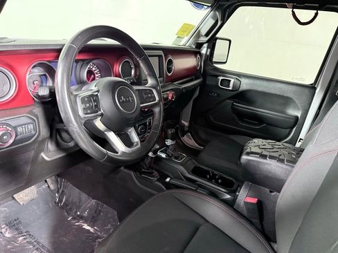 Used 2018 Jeep Wrangler Rubicon AWD/4WD image 15