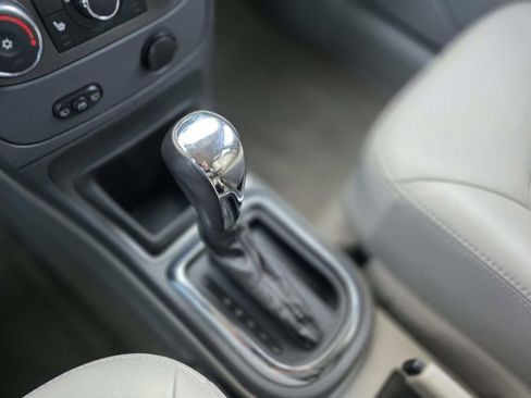 Used 2009 Chevrolet HHR LT w/ LT Preferred Equipment Group image 31