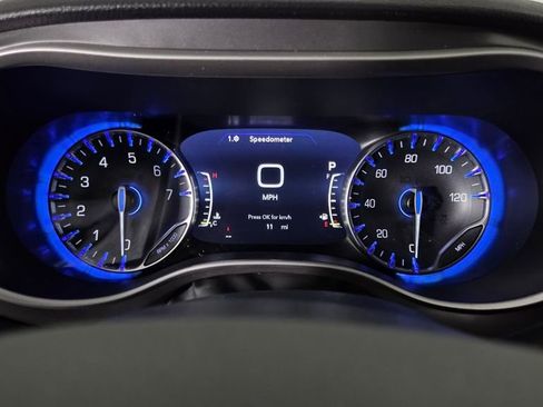 New 2026 Chrysler Pacifica Select image 20