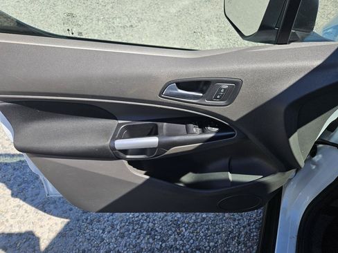 Used 2022 Ford Transit Connect XLT FWD image 12
