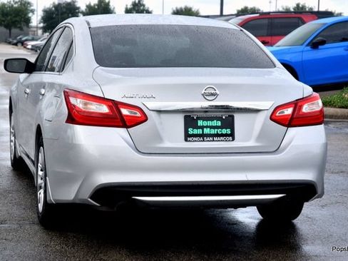 Used 2017 Nissan Altima 2.5 S w/ Power Driver Seat Package FWD image 5