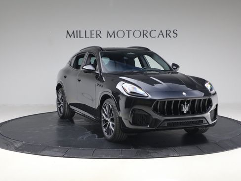 Used 2026 Maserati Grecale Modena AWD/4WD image 11
