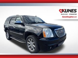 Used 2009 GMC Yukon Denali AWD/4WD video 1