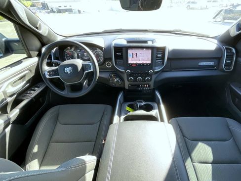 Used 2022 RAM 1500 Big Horn AWD/4WD image 15
