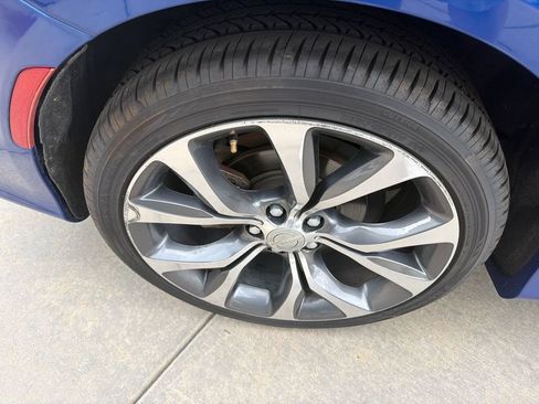 Used 2015 Chrysler 200 C w/ Navigation & Sound Group I FWD image 13