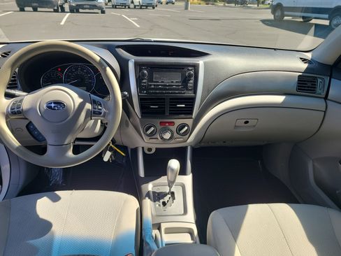 Used 2012 Subaru Forester 2.5X Premium w/ All-Weather Pkg AWD/4WD image 20
