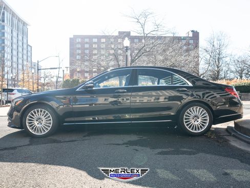 Used 2018 Mercedes-Benz S 560 4MATIC Sedan image 4