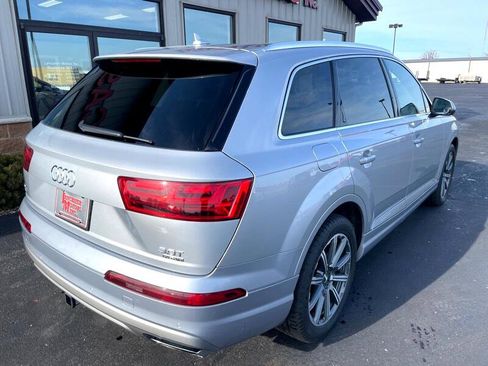 Used 2017 Audi Q7 3.0T Premium Plus w/ Premium Plus Package image 8