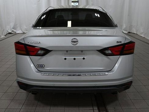 Used 2022 Nissan Altima 2.5 SR image 11