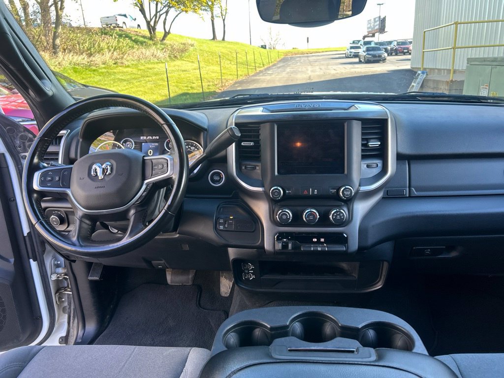 Used 2024 RAM 2500 Big Horn AWD/4WD image 21