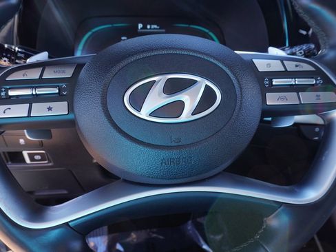 Used 2025 Hyundai Palisade SEL image 18