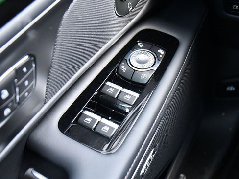 New 2026 Lincoln Nautilus Premier AWD/4WD image 24