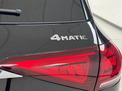 Used 2021 Mercedes-Benz GLE 450 4MATIC image 41