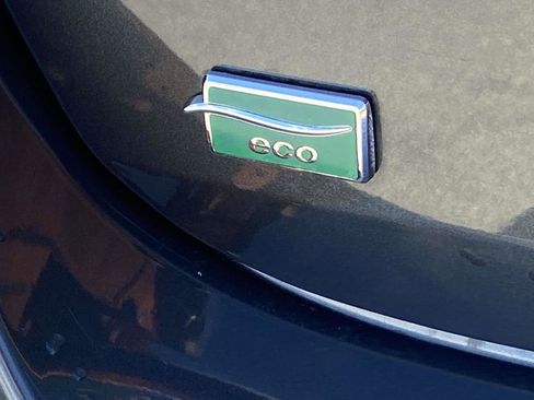 Used 2015 Chevrolet Malibu LT image 31