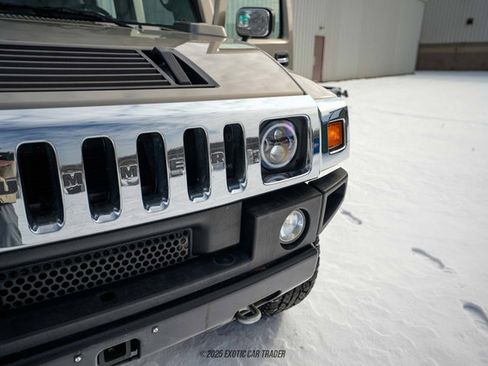 Used 2003 HUMMER H2 w/ Preferred Equipment Group AWD/4WD image 99