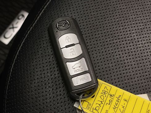 Used 2018 MAZDA CX-9 Grand Touring image 31