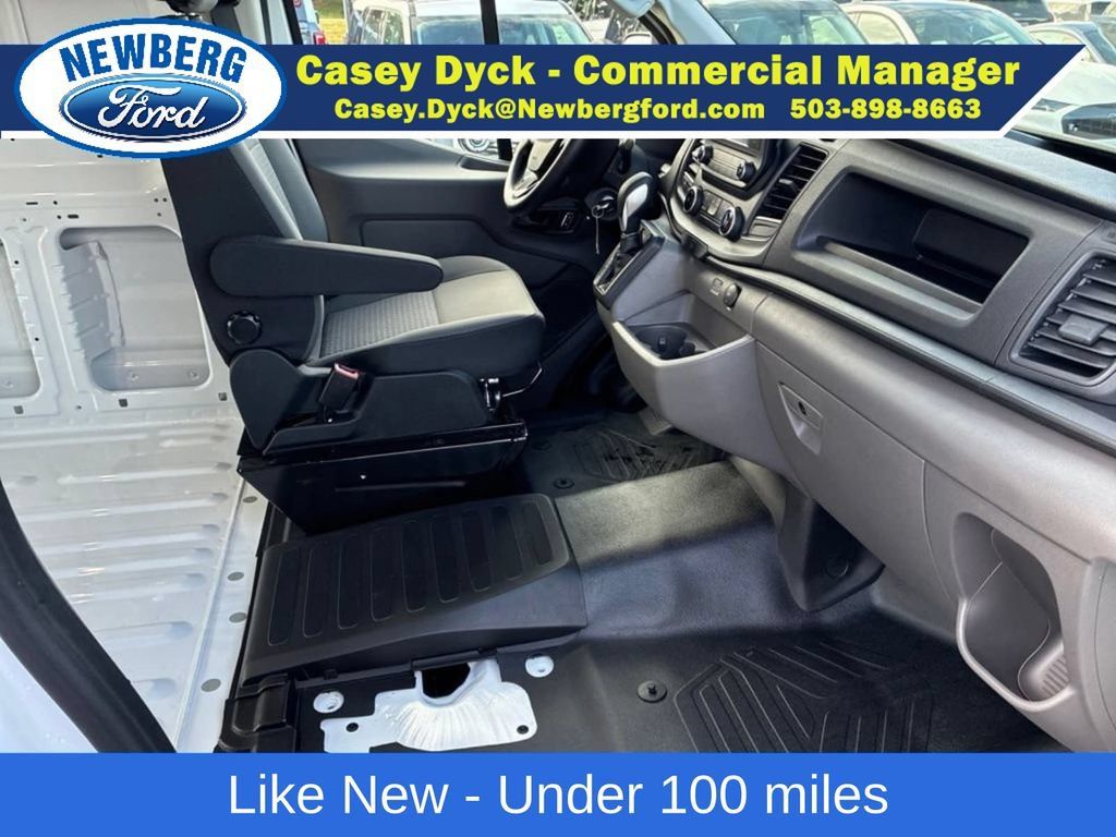 Used 2024 Ford Transit 250 Low Roof RWD image 22