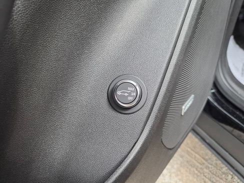 Used 2024 Chevrolet Blazer RS w/ LPO, Floor Liner Package FWD image 16