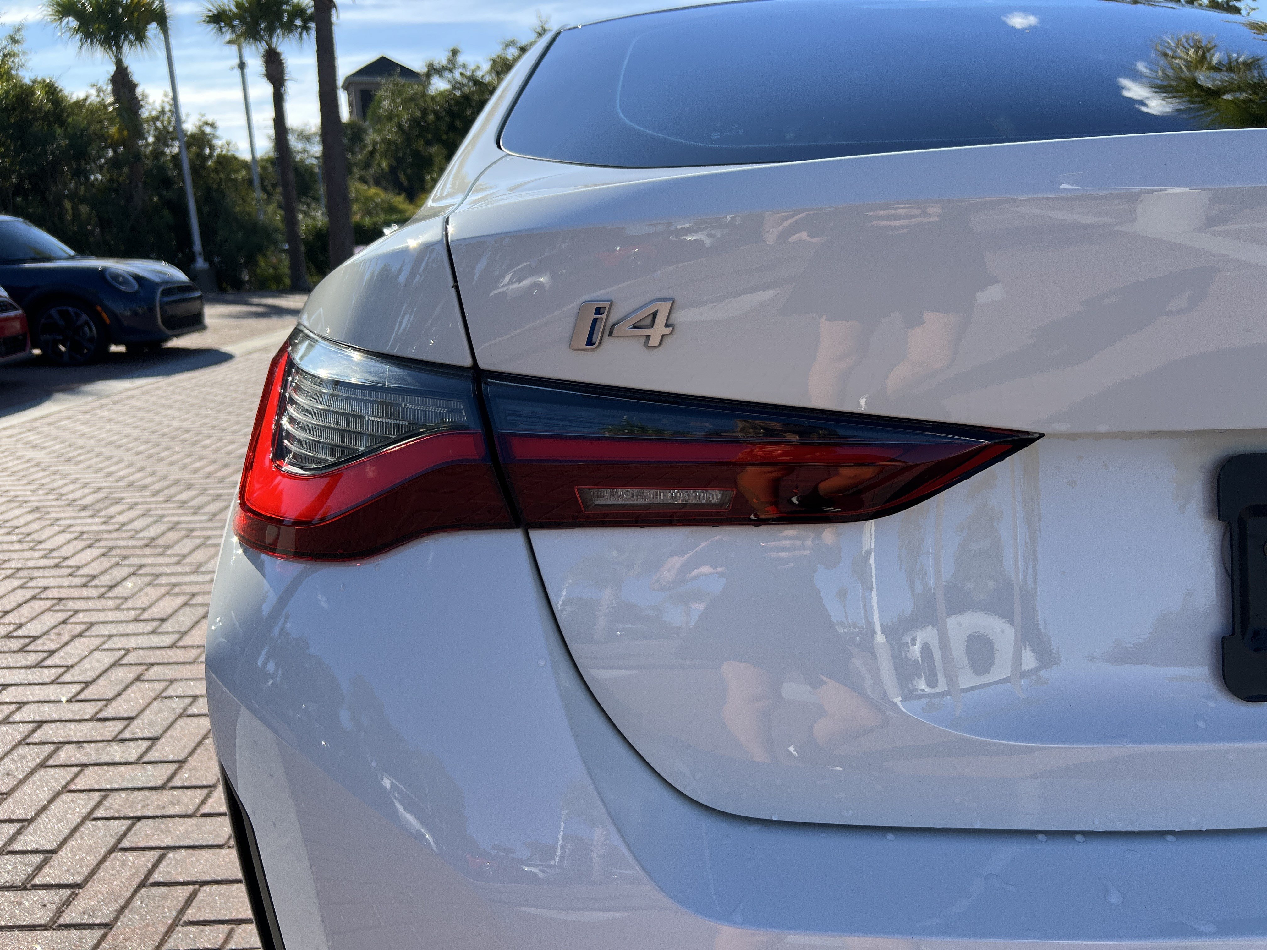 Certified 2024 BMW i4 eDrive40 w/ Premium Package RWD image 41