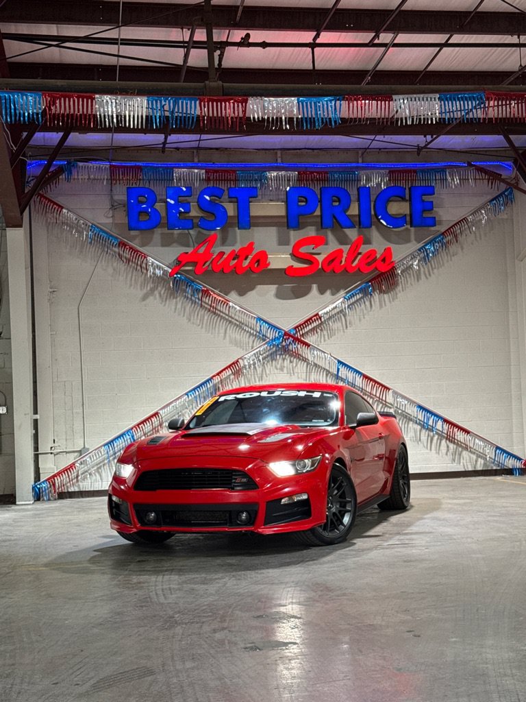 Used 2017 Ford Mustang GT RWD image 1