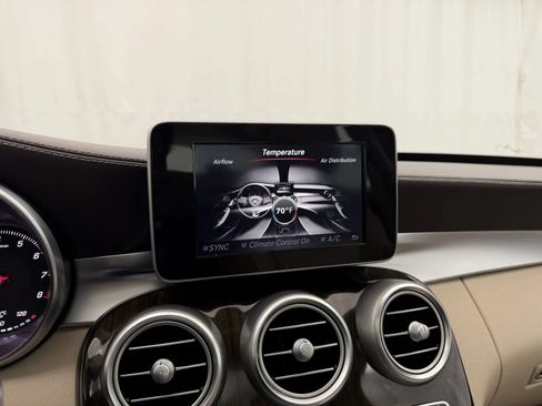 Used 2017 Mercedes-Benz C 300 4MATIC Sedan image 23