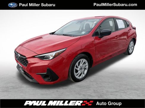 Used 2024 Subaru Impreza 2.0i image 1