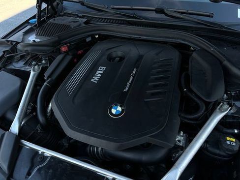 Used 2019 BMW 540i w/ Convenience Package RWD image 39