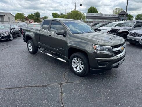 Used 2018 Chevrolet Colorado LT AWD/4WD image 8