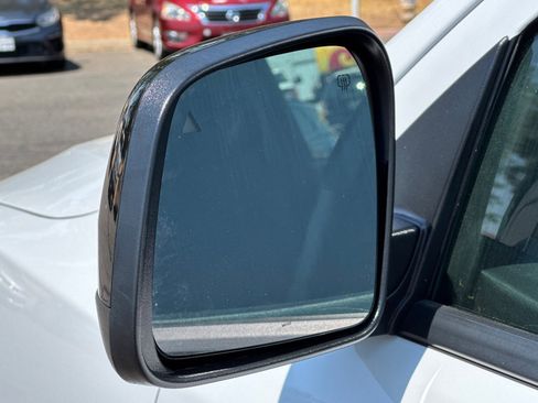 Used 2024 Dodge Durango SXT image 54