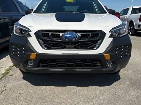 Used 2025 Subaru Outback Wilderness w/ Wilderness Package AWD/4WD image 7