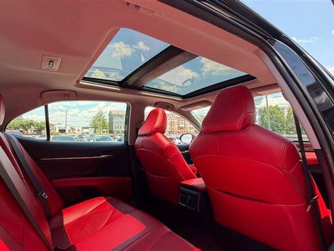 Used 2019 Toyota Camry XSE w/ Carpet Mat Package FWD image 18