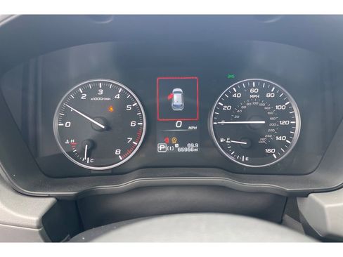 Certified 2024 Subaru Crosstrek 2.0i Premium w/ Popular Package #4 AWD/4WD image 39
