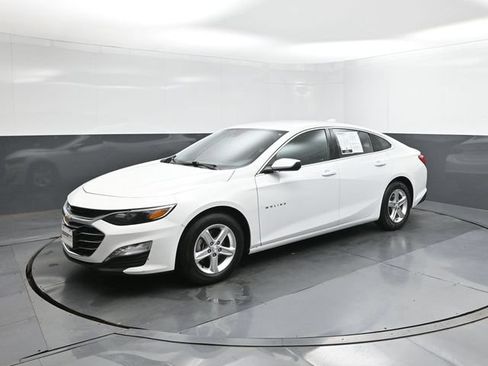 Used 2023 Chevrolet Malibu LT FWD image 22