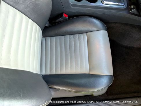 Used 2009 Dodge Challenger R/T image 50