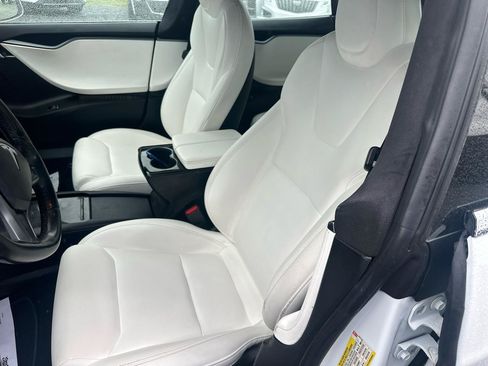 Used 2021 Tesla Model S Long Range Plus AWD/4WD image 9