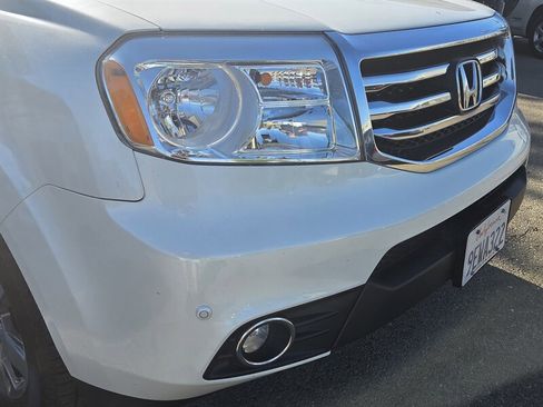 Used 2013 Honda Pilot Touring image 11