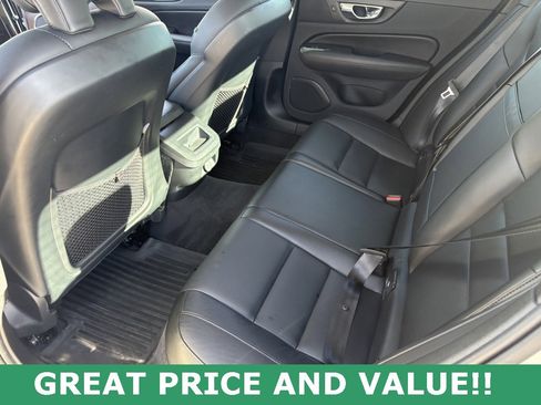 Used 2021 Volvo S60 T5 Momentum w/ Climate Package image 31