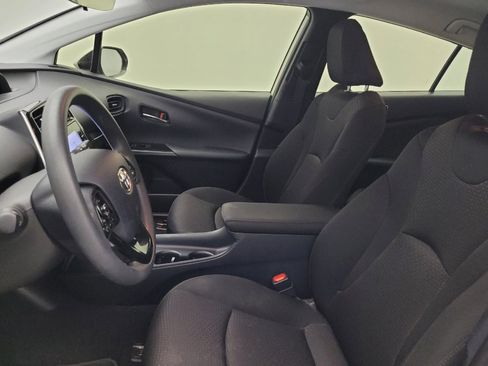 Used 2020 Toyota Prius LE AWD/4WD image 17