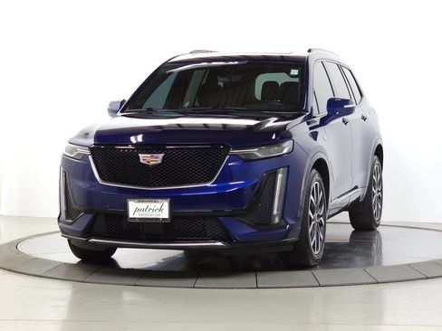 Used 2024 Cadillac XT6 Sport w/ Technology Package AWD/4WD image 4