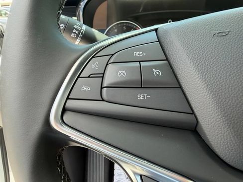 New 2026 Cadillac XT5 Luxury AWD/4WD image 17