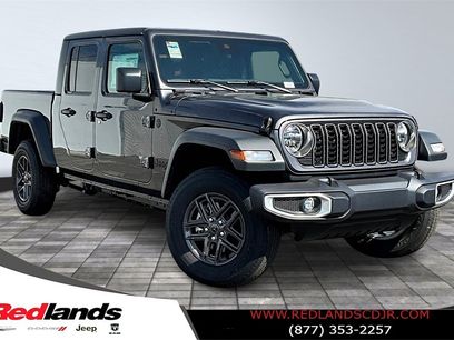 New 2025 Jeep Gladiator Sport