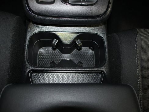 Used 2023 Honda CR-V EX image 29