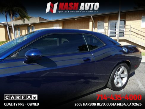 Used 2014 Dodge Challenger R/T RWD image 11