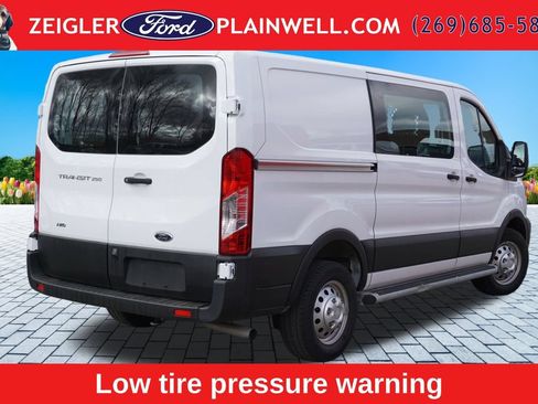 Used 2024 Ford Transit 250 Low Roof AWD w/ Exterior Upgrade Package image 5